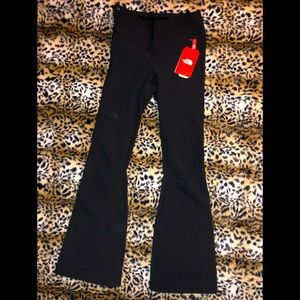 The North Face Black Snow Pants/ SNOGA PANT Womens 2 Reg